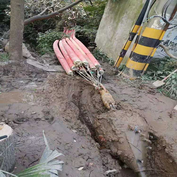 神农架沙土拖拉管